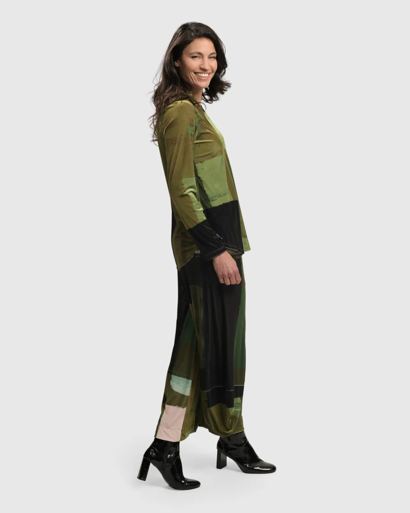 Women Alembika Tops & Tunics<Al Fresco V Neck Pullover, Olive
