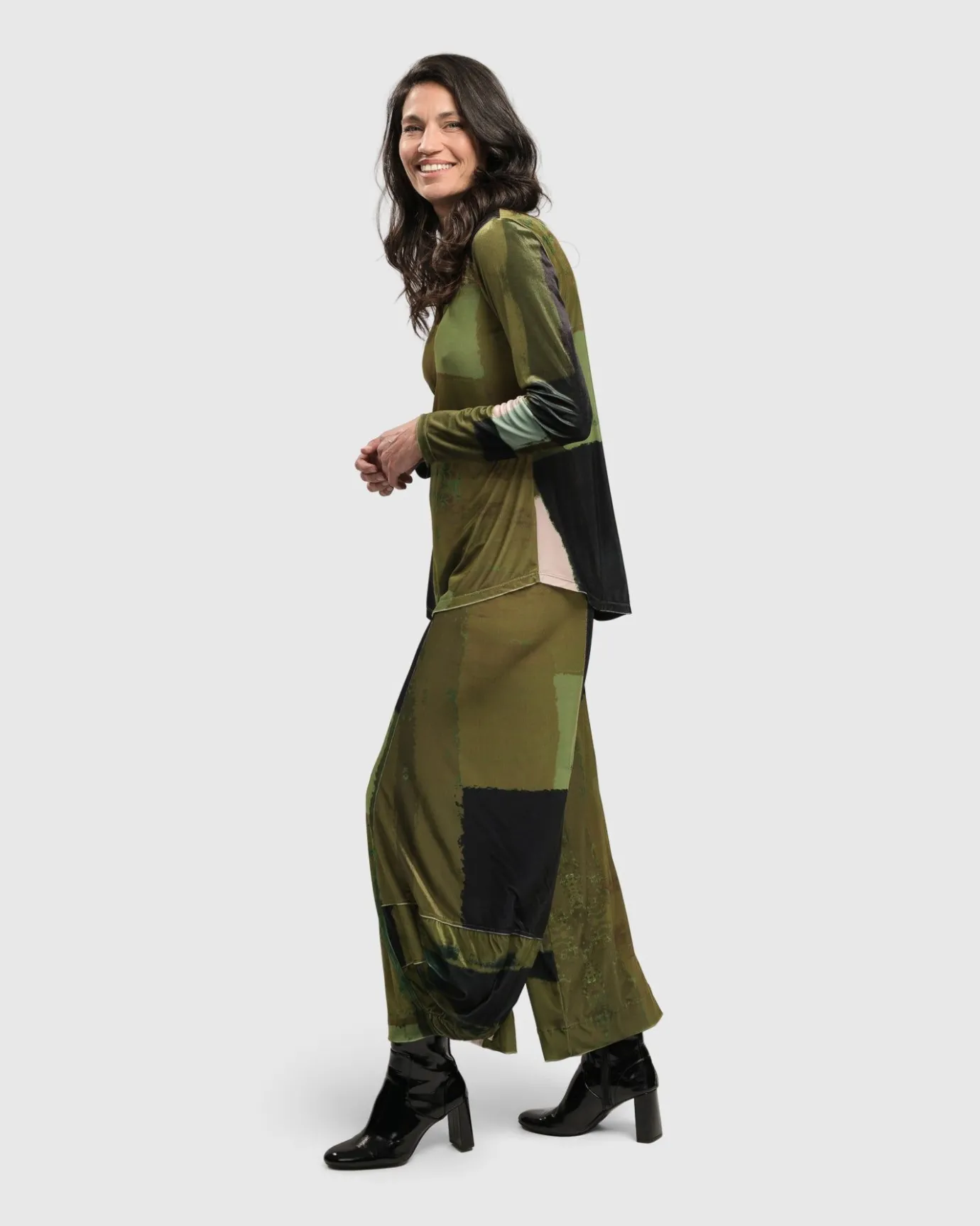 Women Alembika Tops & Tunics<Al Fresco V Neck Pullover, Olive