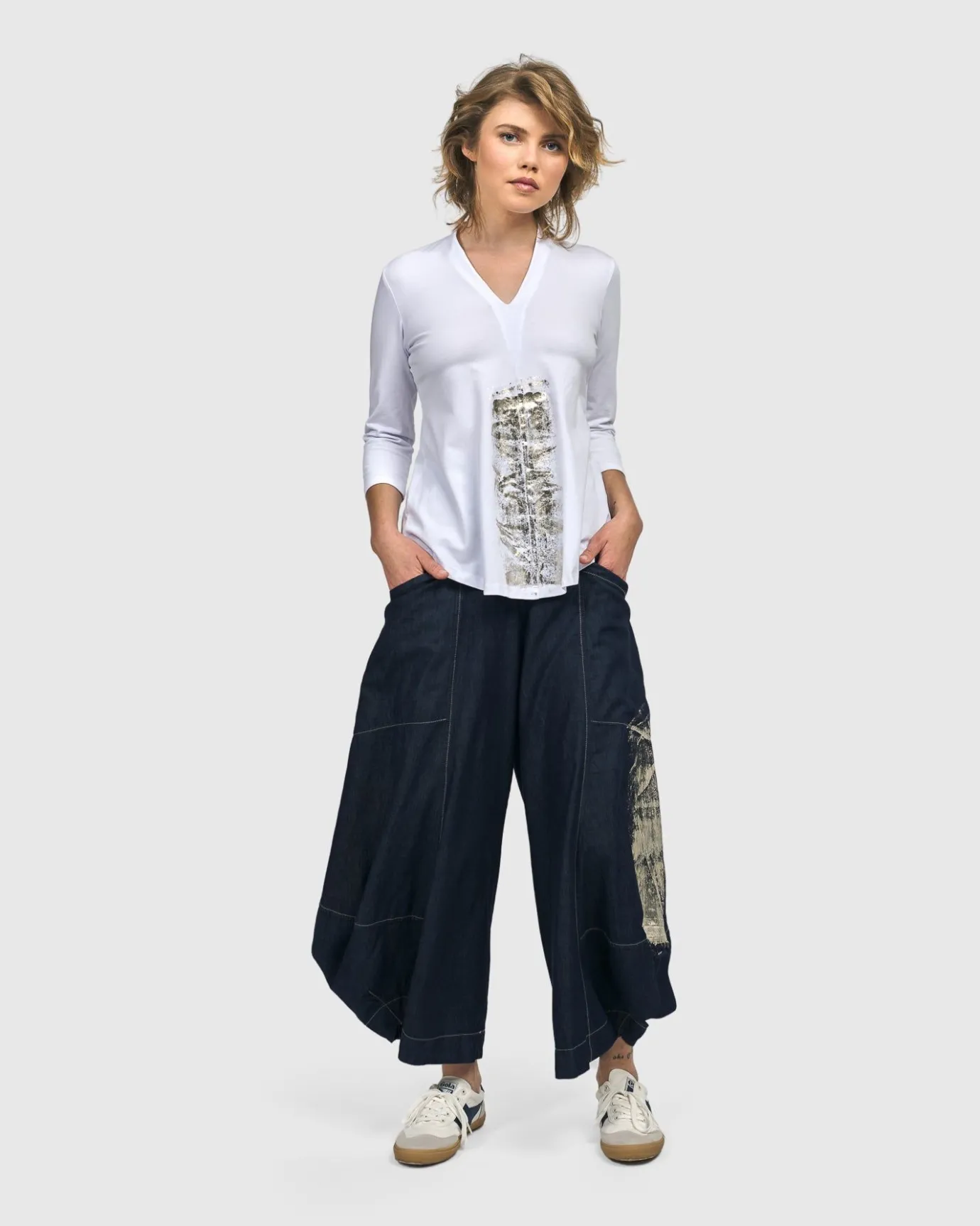 Women Alembika Tops & Tunics<Anchorage V-Neck Top, White