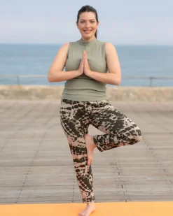 Women Alembika Tops & Tunics<Asana High-Neck Top, Nature