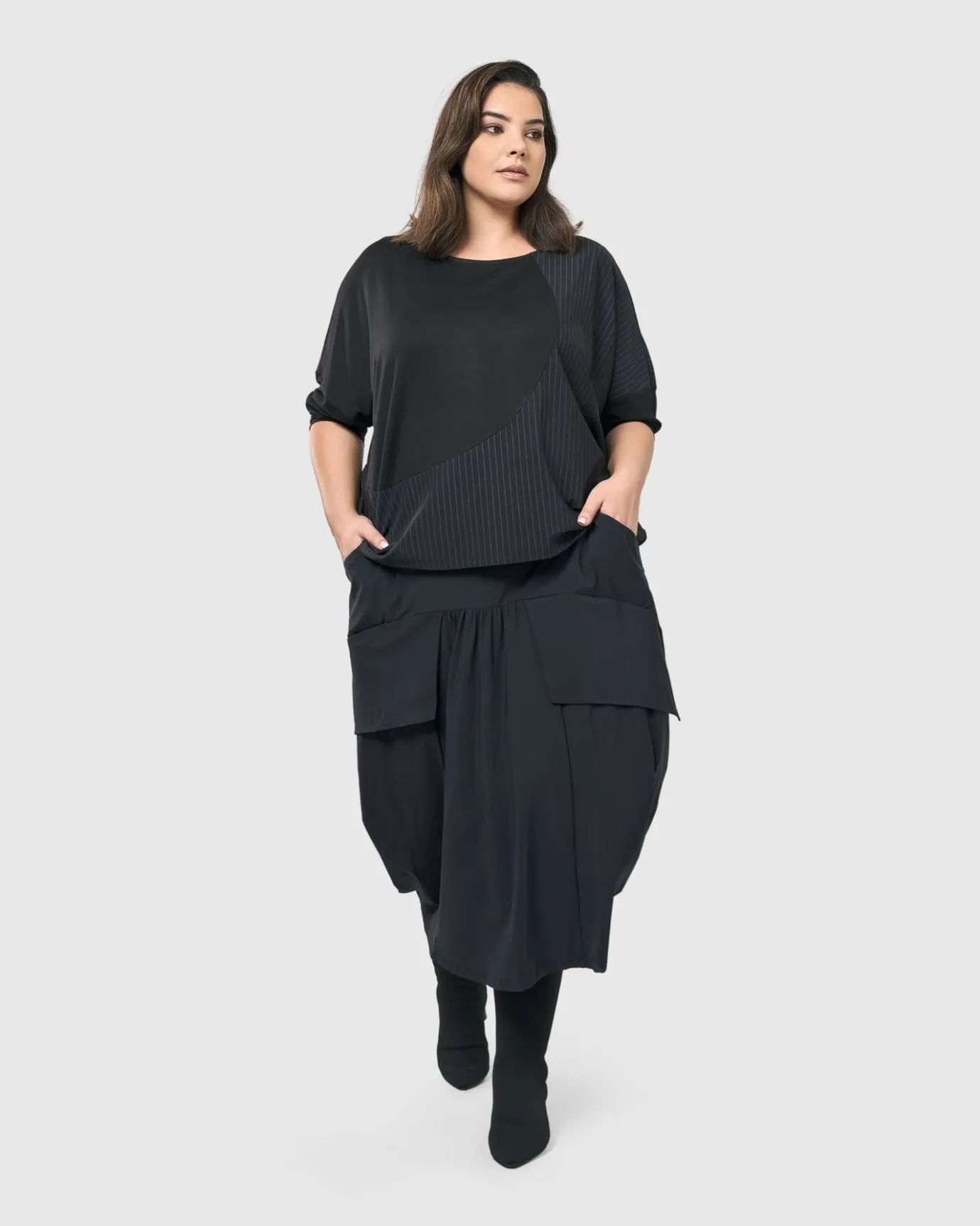 Women Alembika Plus<Audrey Relaxed Top, Pinstripes