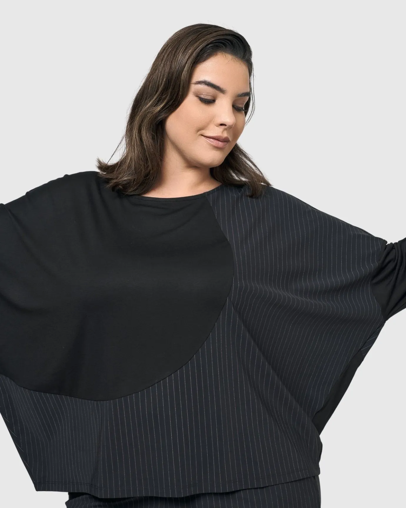 Women Alembika Tops & Tunics<Audrey Relaxed Top, Pinstripes
