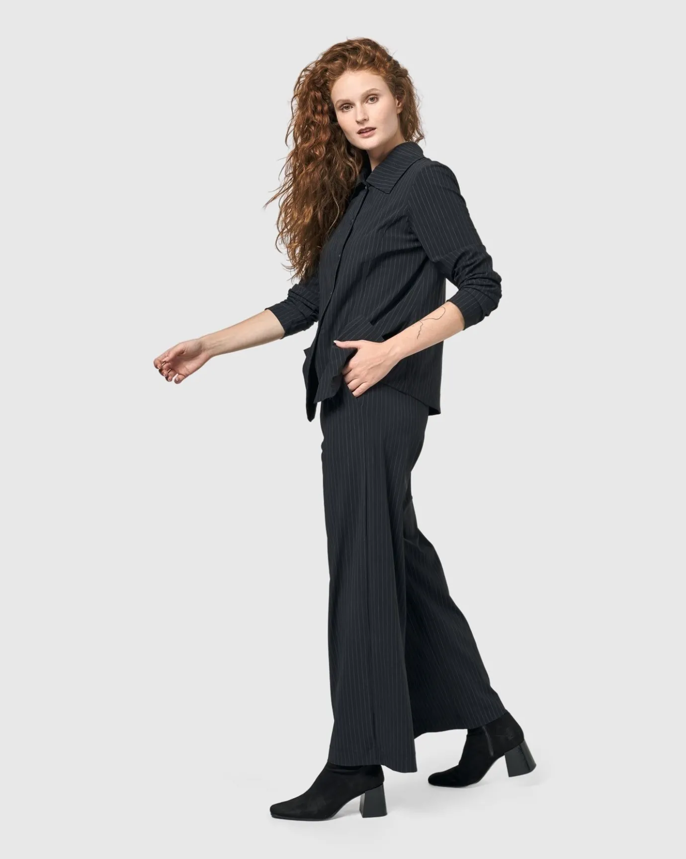 Women Alembika Jackets<Audrey Shirt Jacket, Pinstripes