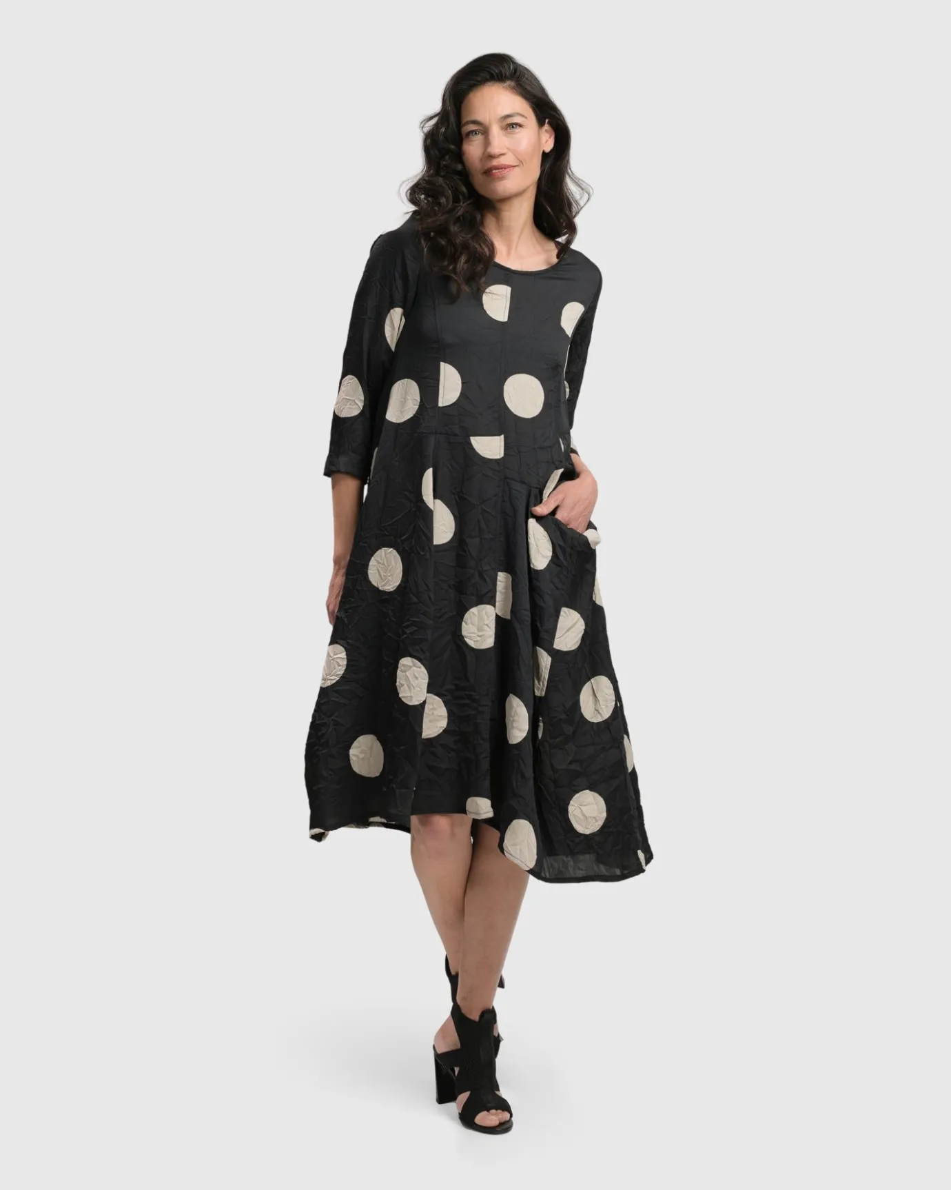 Women Alembika Plus<Bold Dot, Wonderful Dress, Moon