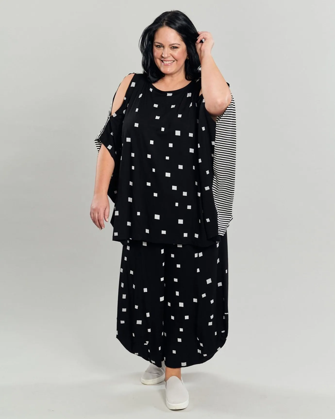 Women Alembika Tops & Tunics<Boxy Dolman Cutout Top, Squares