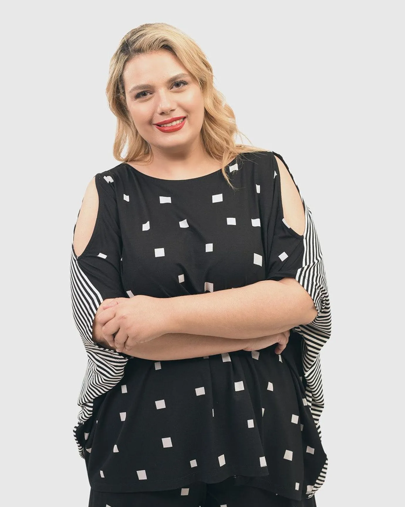 Women Alembika Tops & Tunics<Boxy Dolman Cutout Top, Squares