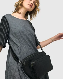 Women Alembika Accessories<Carryall Camera Bag, Black