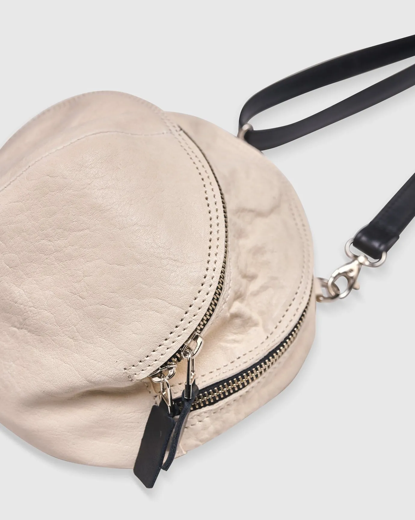 Women Alembika Accessories<Circle Canteen Bag, Ivory