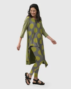 Women Alembika Plus<City Sizzle Swing Tunic Top, Lime