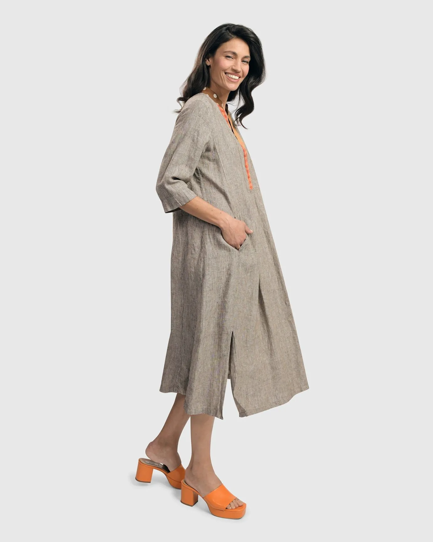 Women Alembika Dresses<Cool Breeze Linen Maxi Dress, Ecru