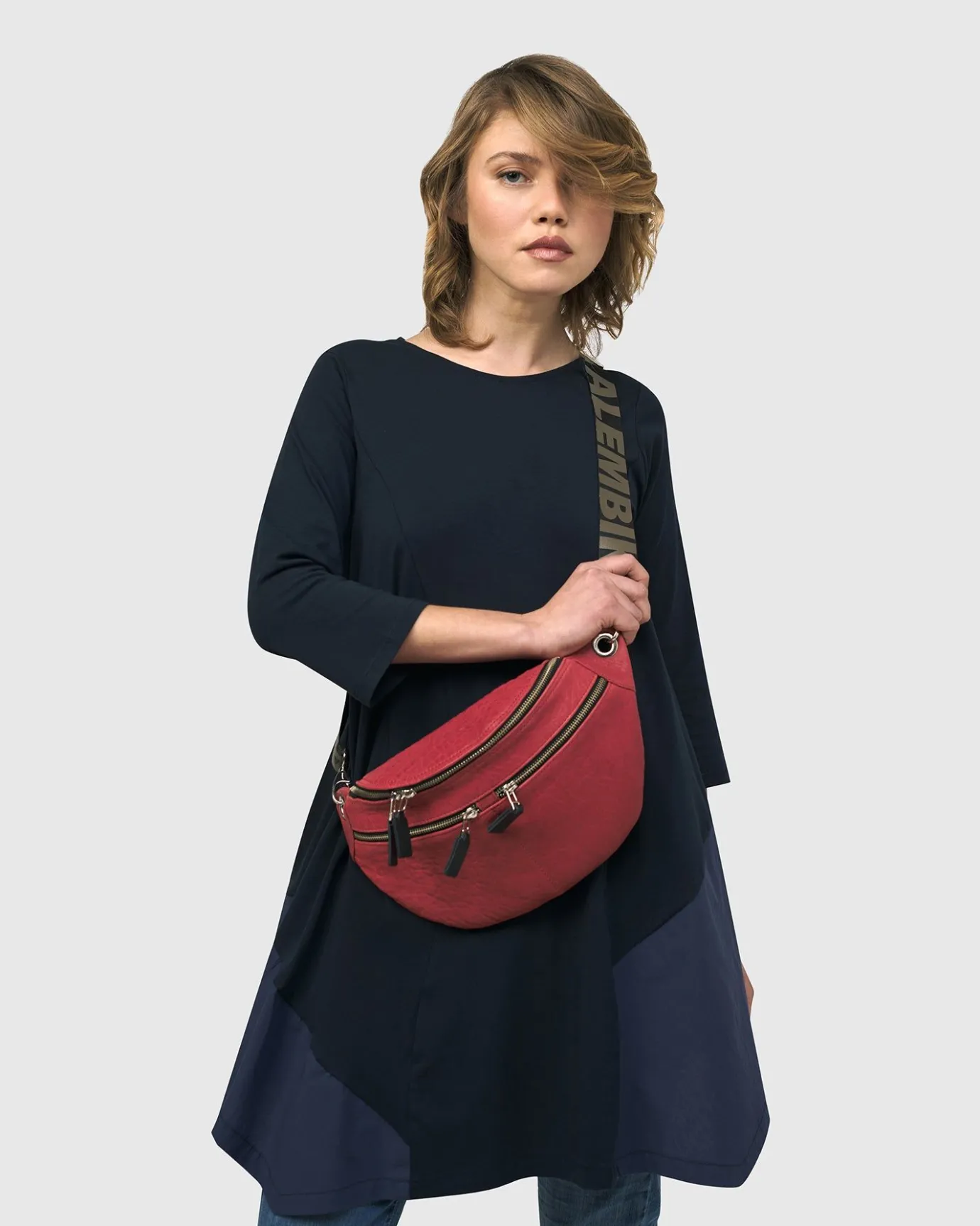Women Alembika Bags & Pouches<Crossbody Sling Bag, Vermillion