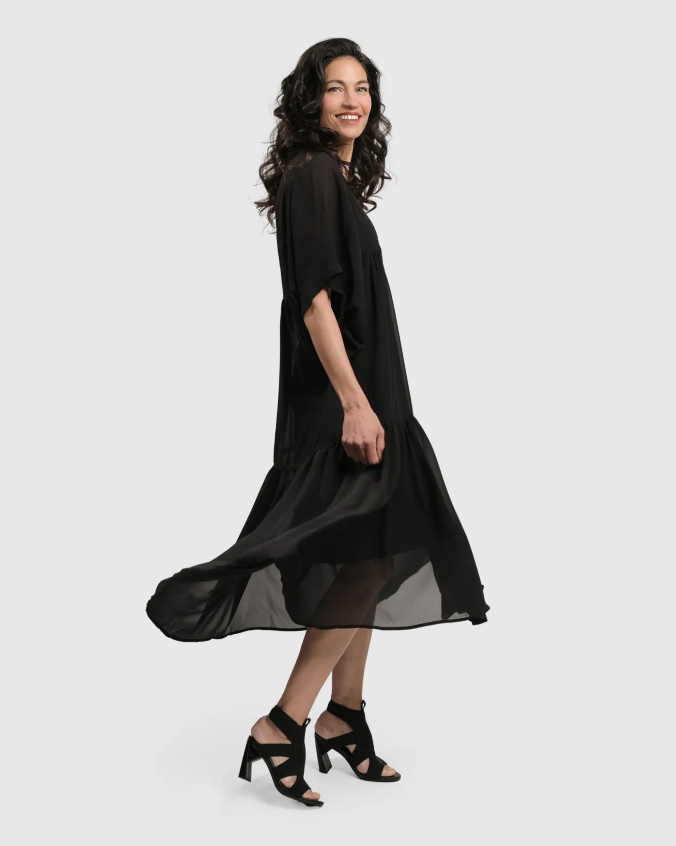 Women Alembika Plus<Cultured Club Maxi Dress, Lace