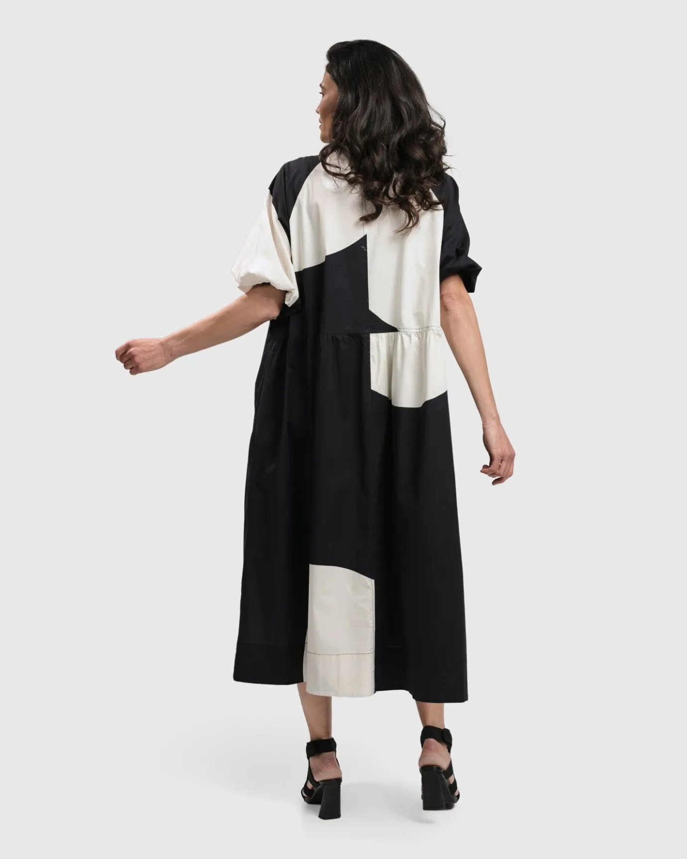 Women Alembika Dresses<Debbie Muumuu Dress, Mono