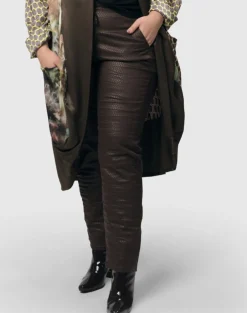 Women Alembika Pants & Skirts<Diamond Iconic Stretch Jeans, Mahogany