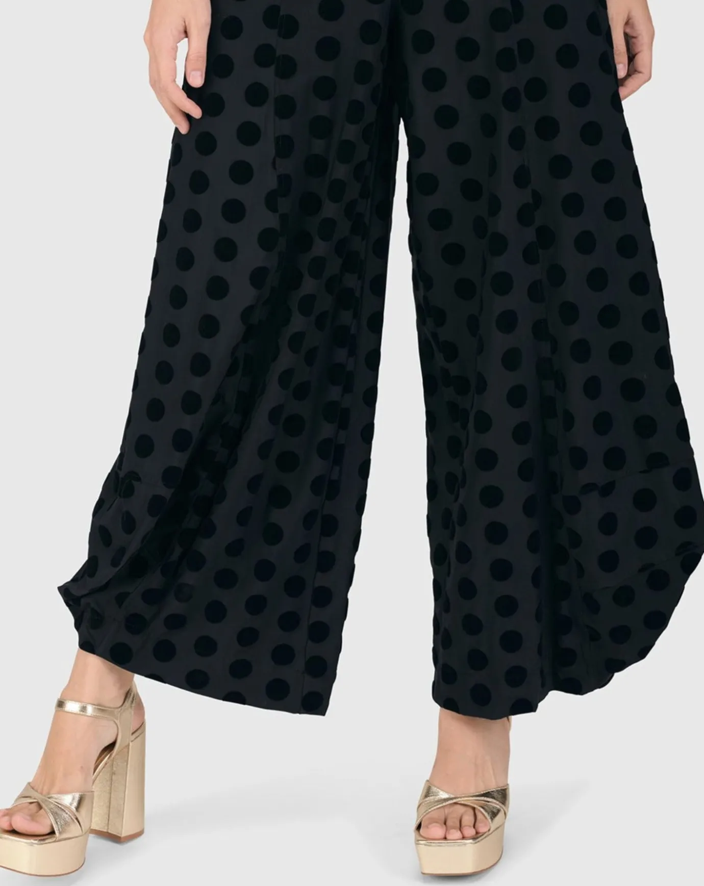 Women Alembika Pants & Skirts<Dot Flocked Punto Pants, Black