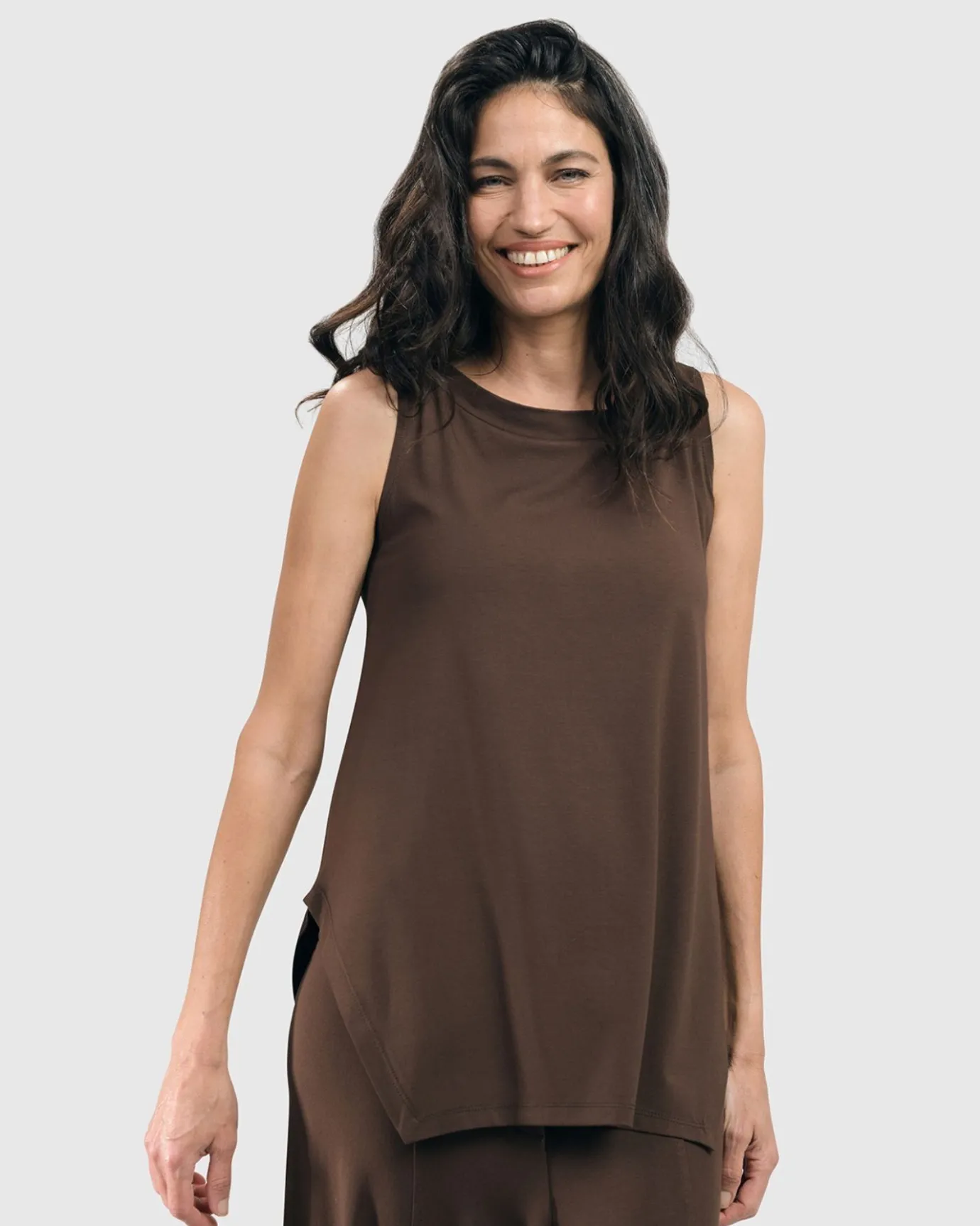 Women Alembika Tops & Tunics<Essential Cutaway Tank Top, Coffee