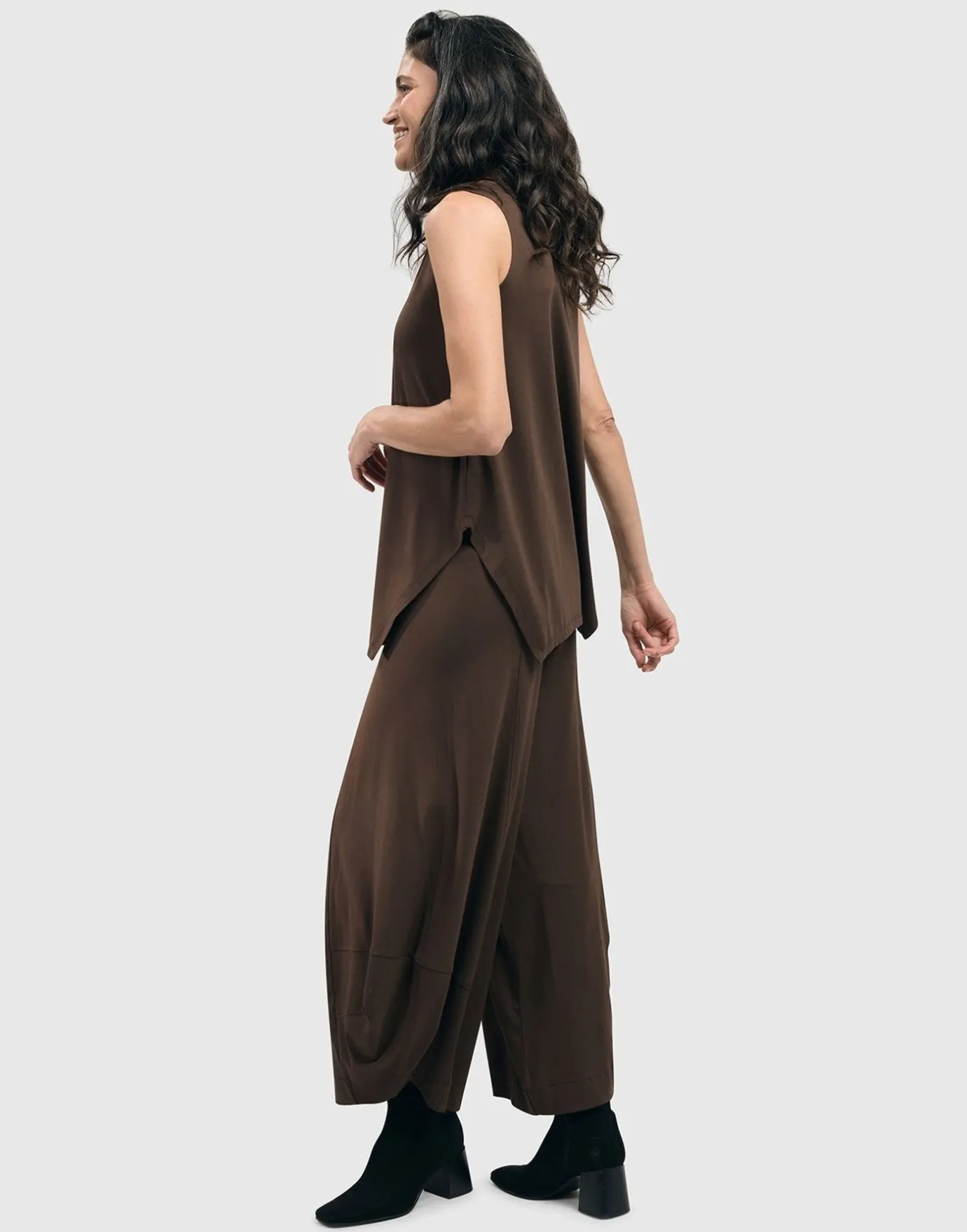 Women Alembika Plus<Essential Cutaway Tank Top, Coffee