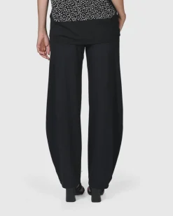 Women Alembika Plus<Essential Flow Pants, Black