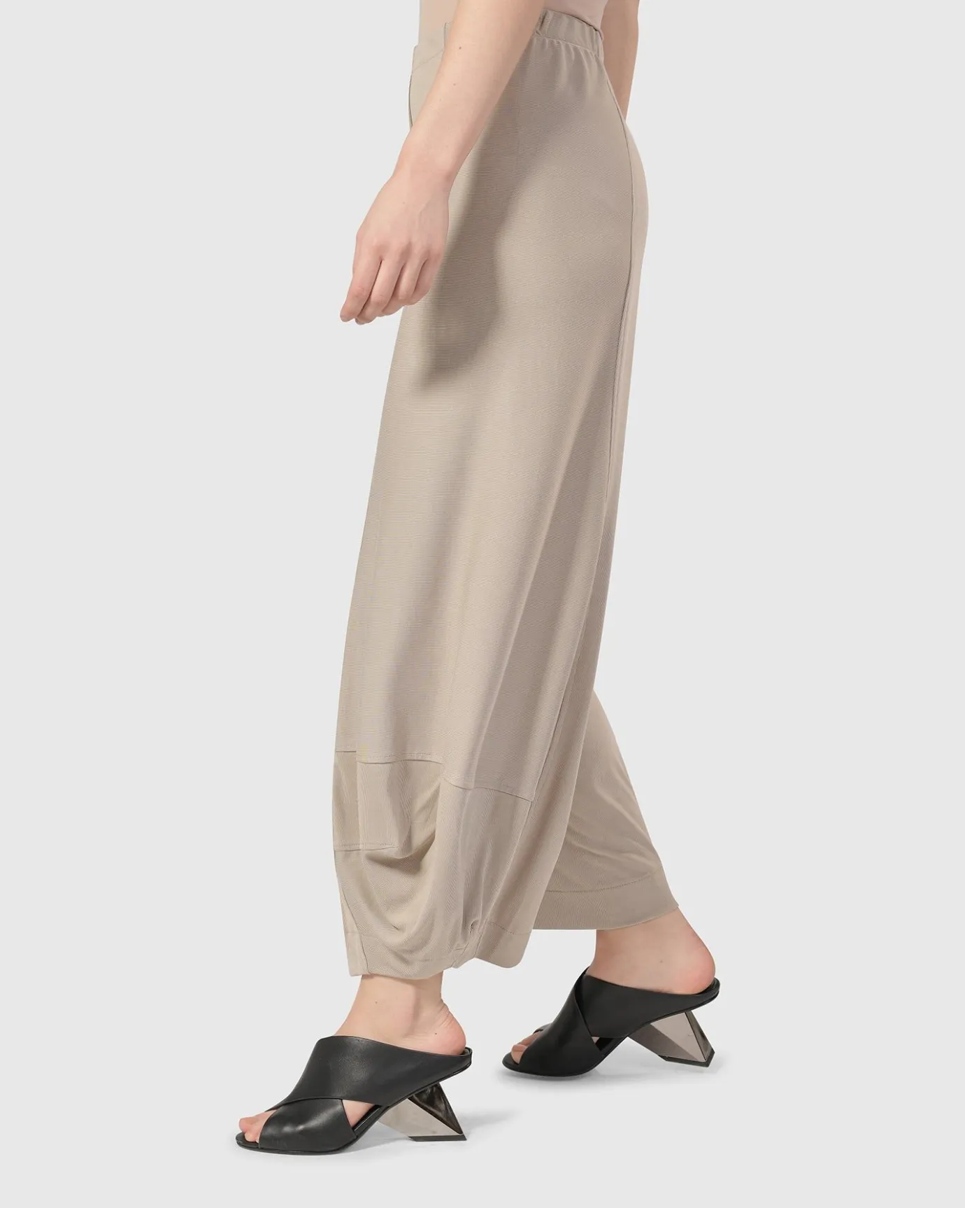 Women Alembika Pants & Skirts<Essential Go-To Punto Pants, Ecru