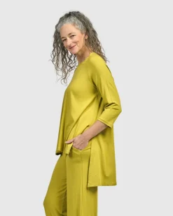 Women Alembika Plus<Essential Hi-Lo Top, Lime
