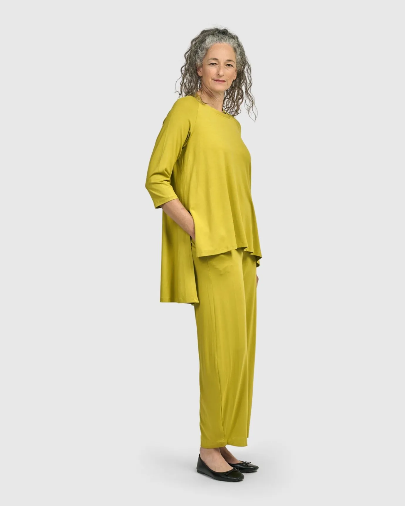 Women Alembika Tops & Tunics<Essential Hi-Lo Top, Lime