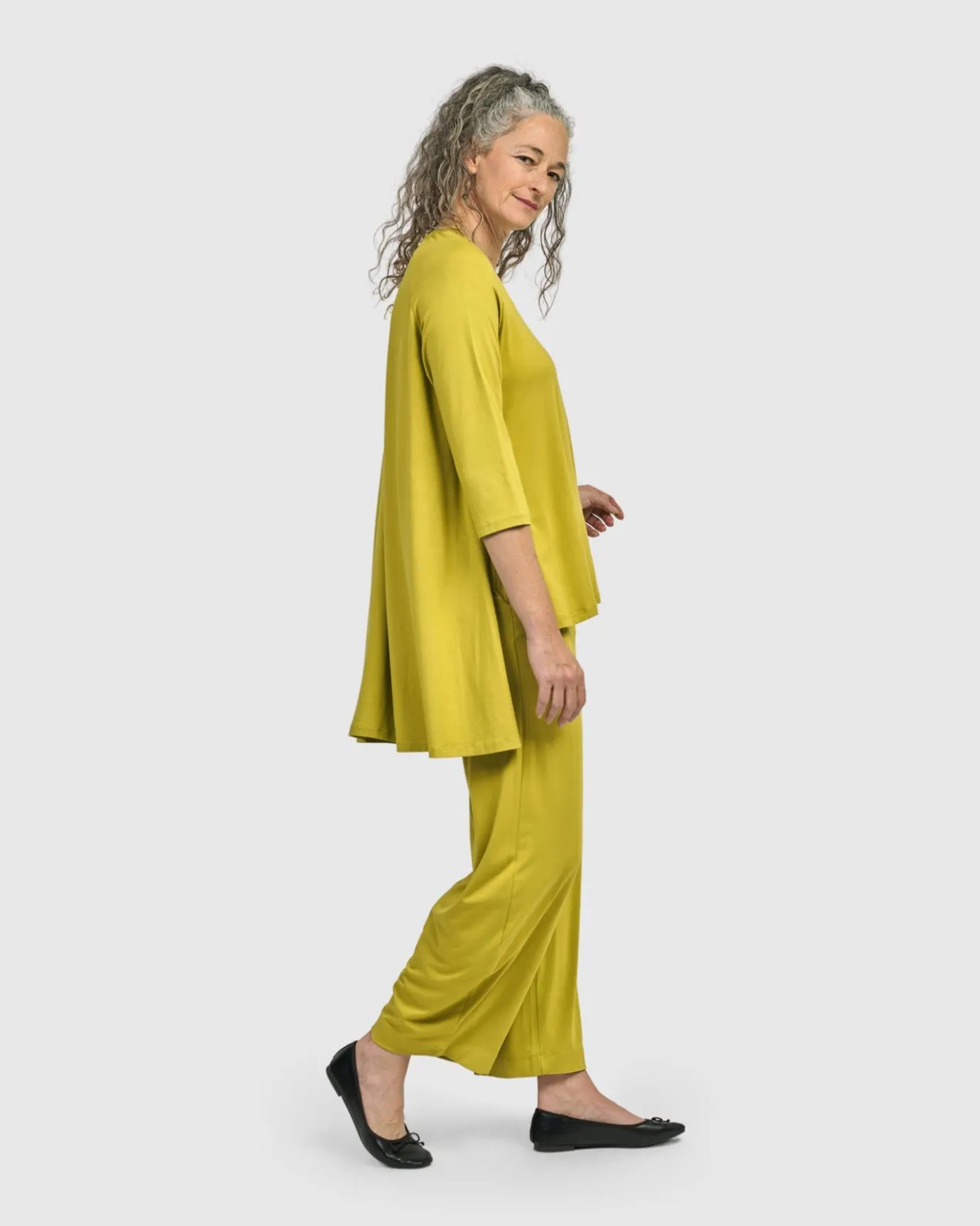 Women Alembika Tops & Tunics<Essential Hi-Lo Top, Lime