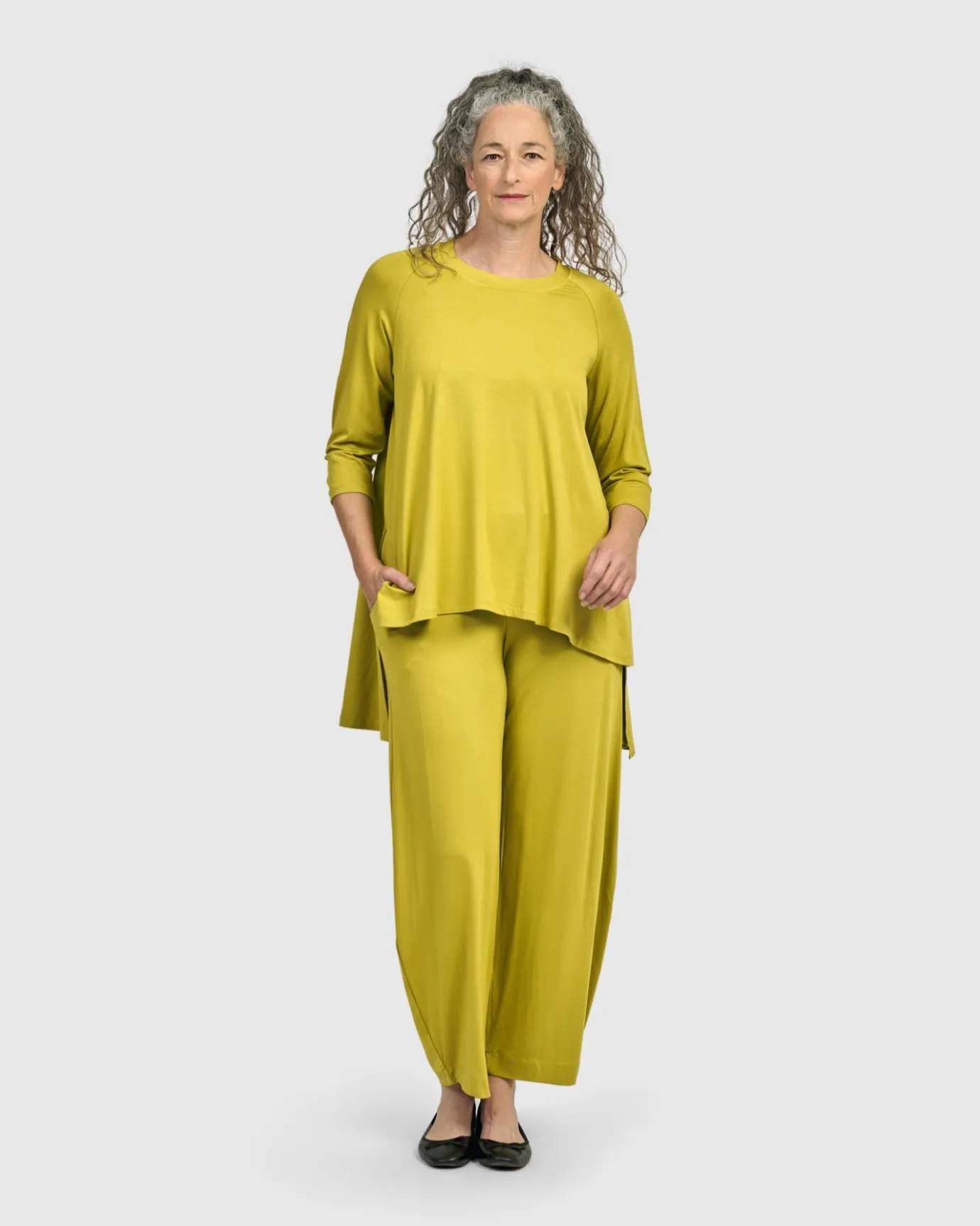 Women Alembika Tops & Tunics<Essential Hi-Lo Top, Lime
