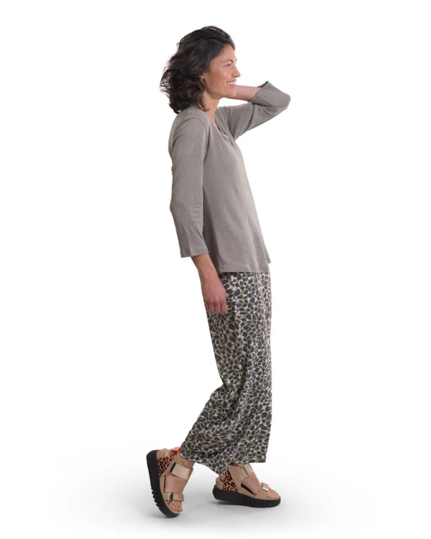 Women Alembika Tops & Tunics<Essential Linen V-Neck Top, Sage