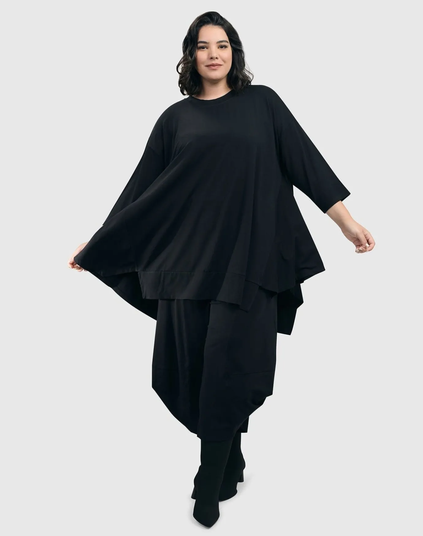 Women Alembika Tops & Tunics<Essential Oversized Trapeze Top, Black