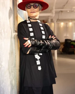 Women Alembika Tops & Tunics<Essential Oversized Trapeze Top, Black