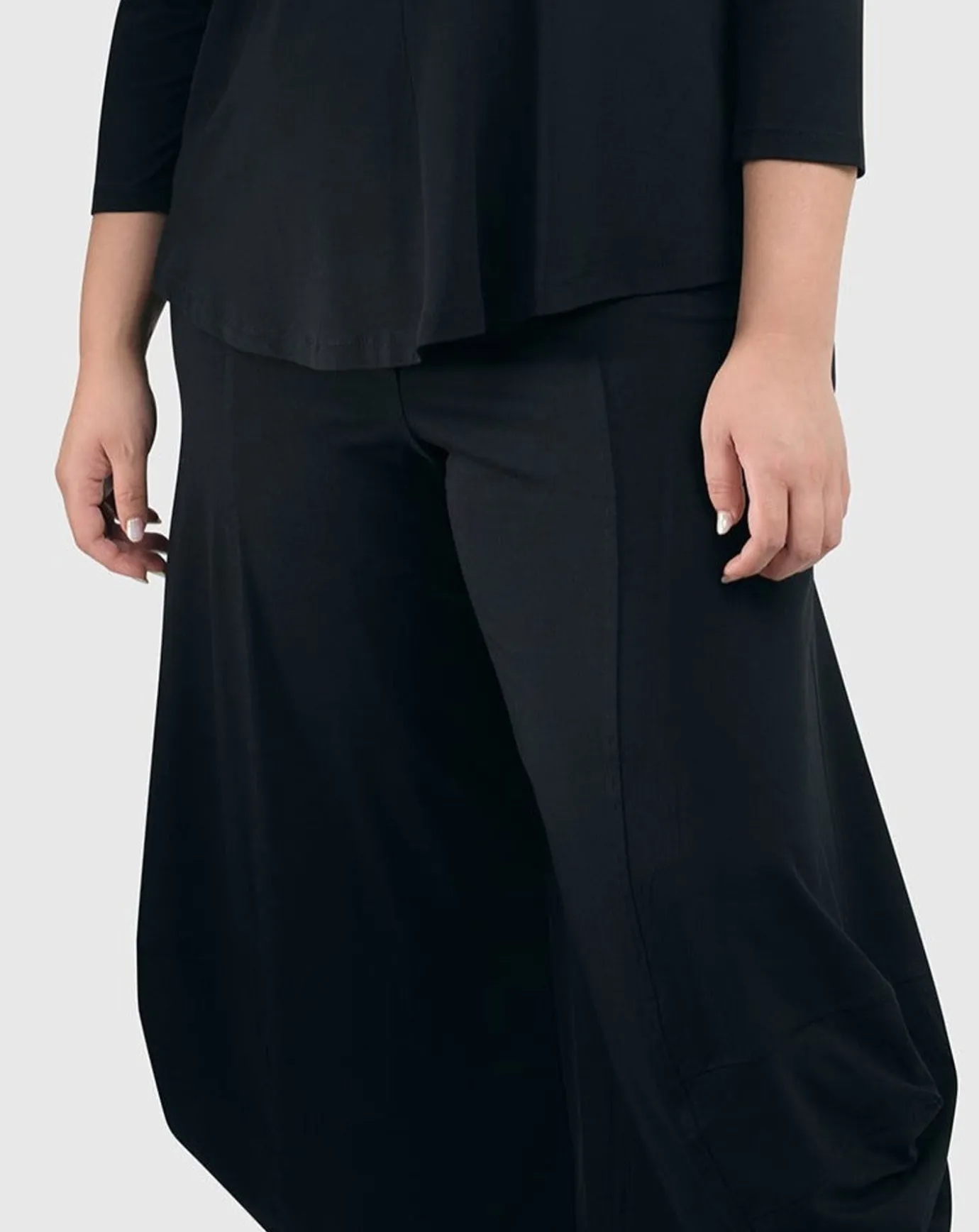 Women Alembika Pants & Skirts<Essential Punto Pants, Black