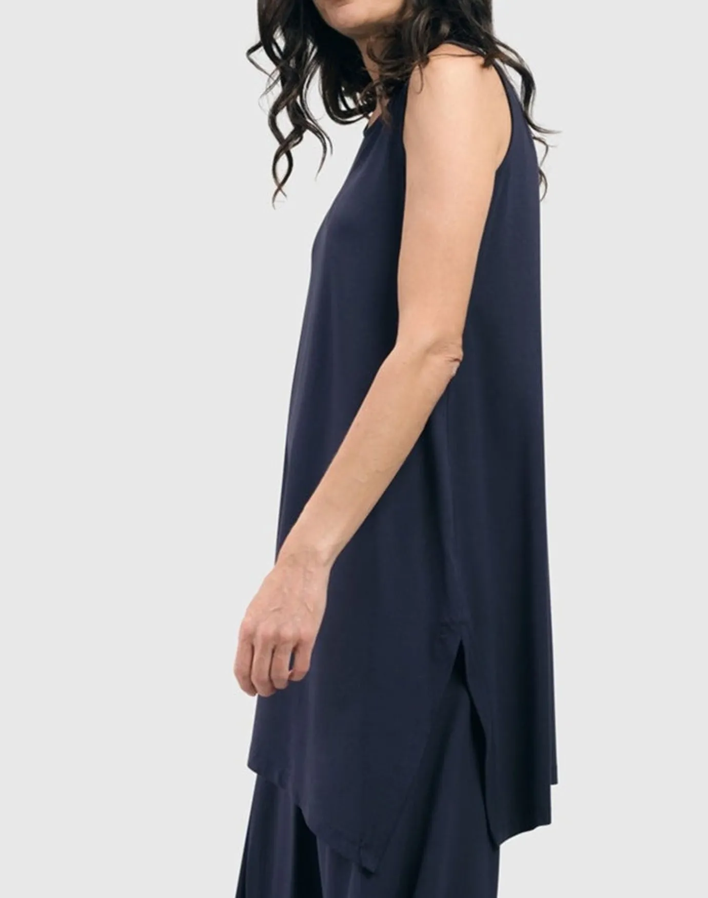 Women Alembika Tops & Tunics<Essential Sleeveless Tunic Top, Navy