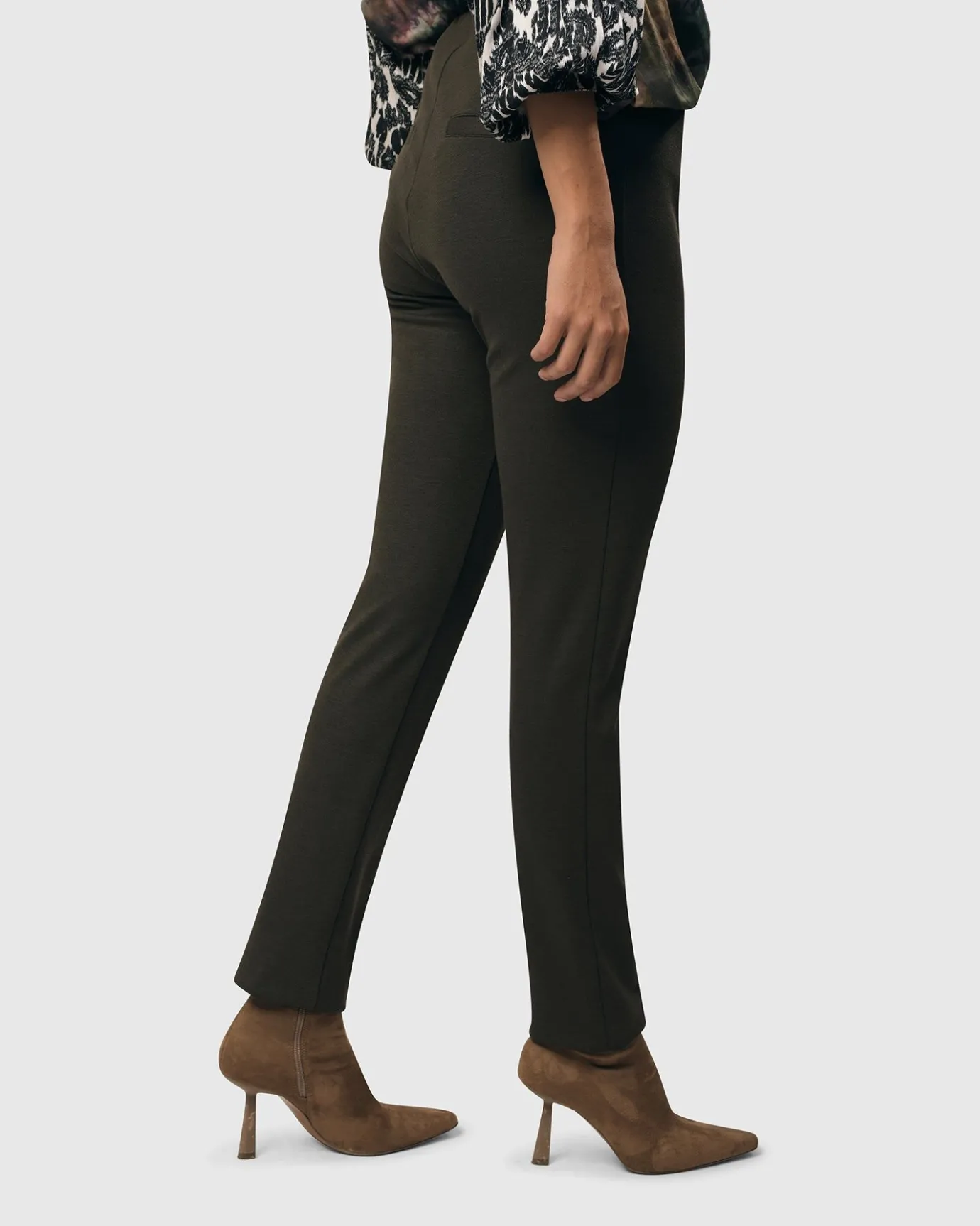 Women Alembika Pants & Skirts<Essential Slim Pants, Woods