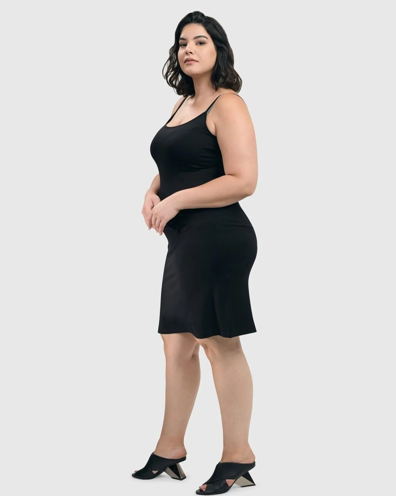 Women Alembika Plus<Essential Slip Dress, Black