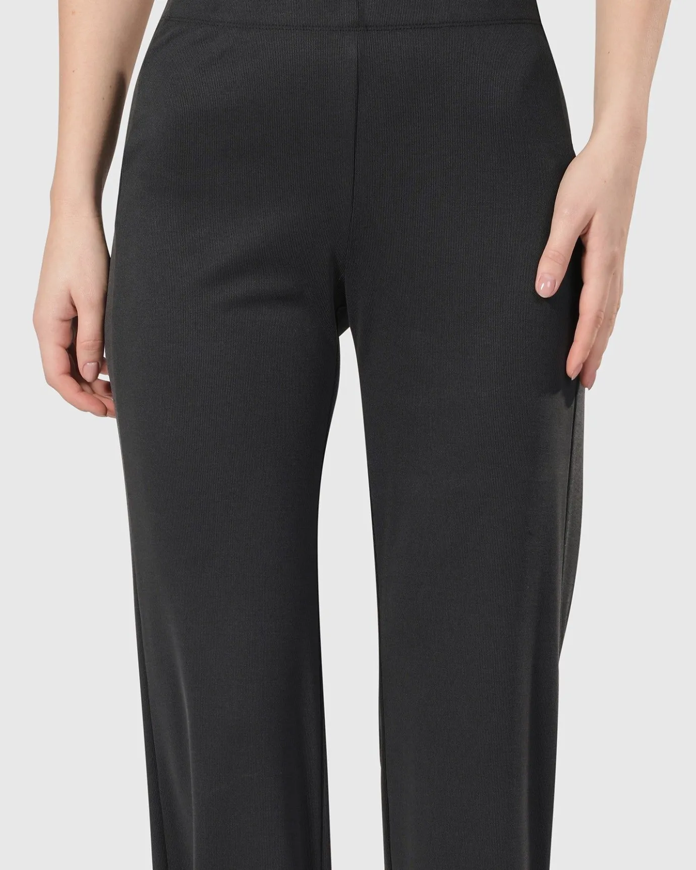 Women Alembika Pants & Skirts<Essential Straight Leg Pants, Charcoal