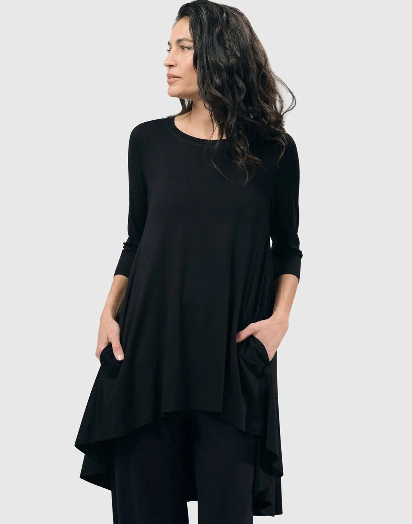 Women Alembika Tops & Tunics<Essential Swing Tunic Top, Black