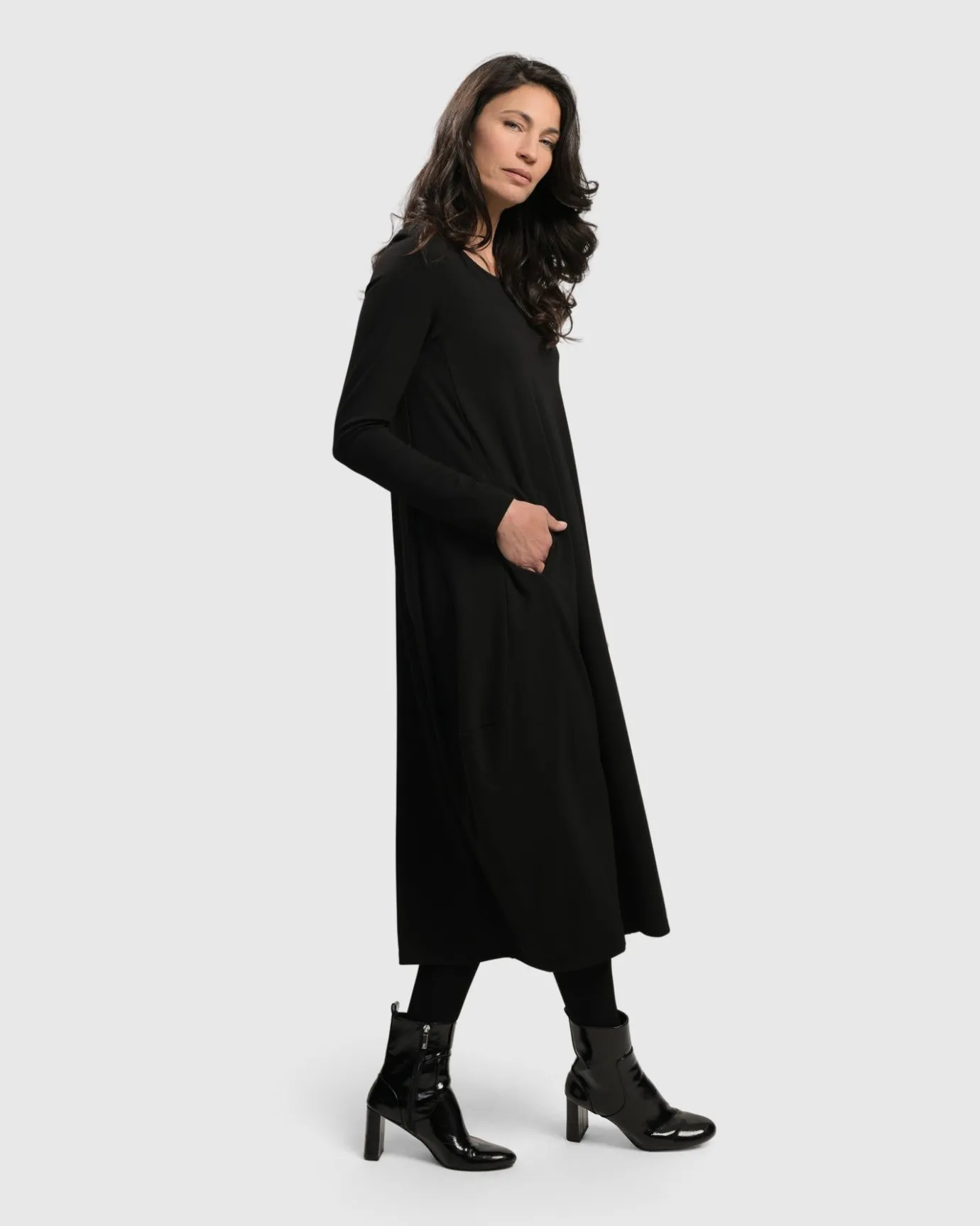 Women Alembika Dresses<Essential Toned Up Midi Dress, Black