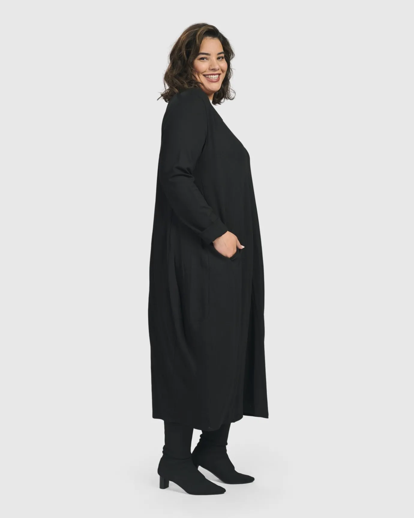 Women Alembika Dresses<Essential Toned Up Midi Dress, Black