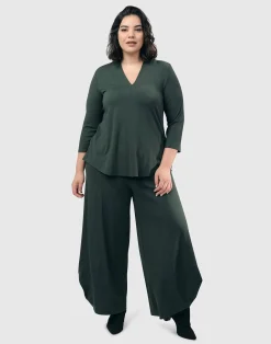 Women Alembika Tops & Tunics<Essential V-Neck Top, Green