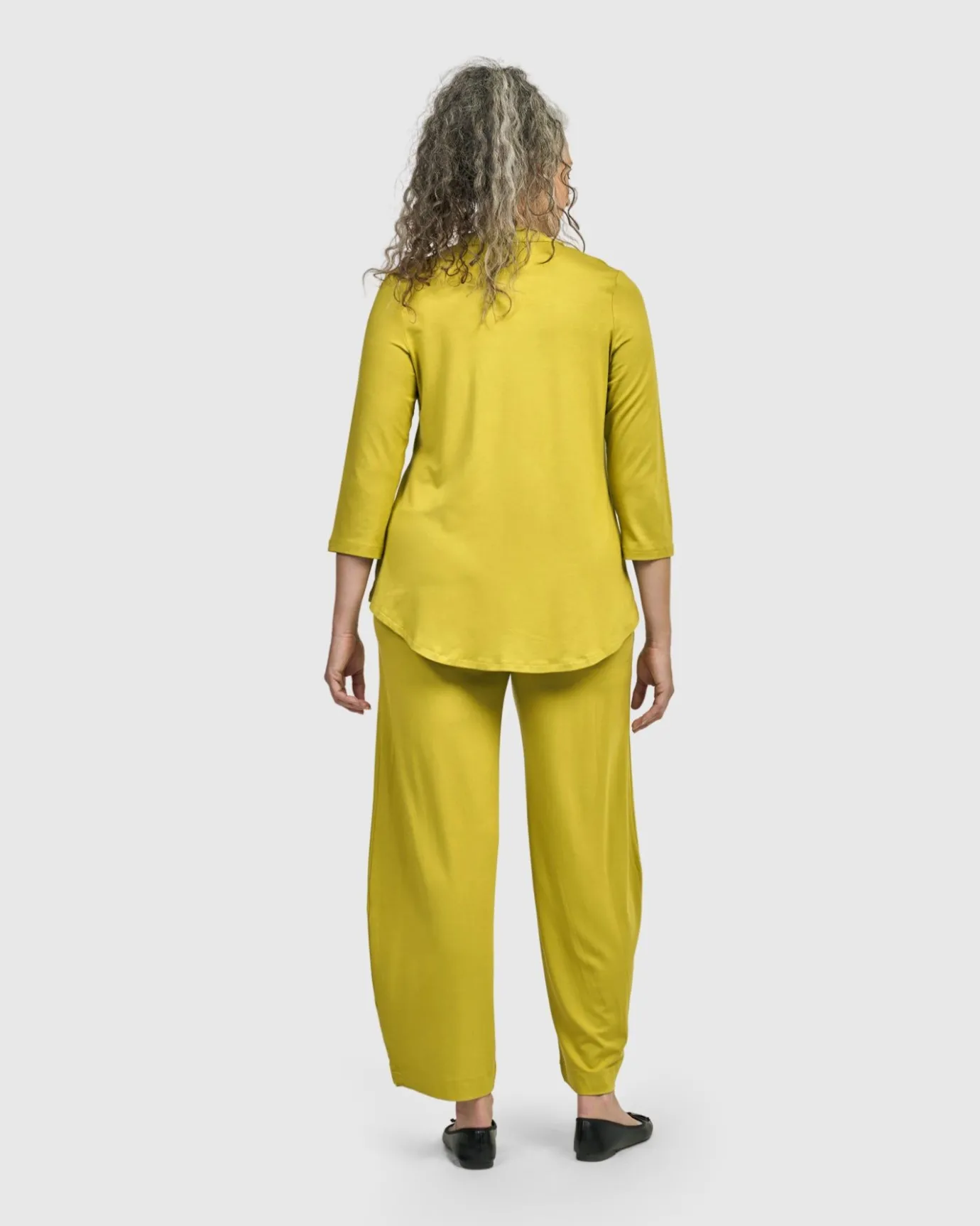 Women Alembika Tops & Tunics<Essential V-Neck Top, Lime