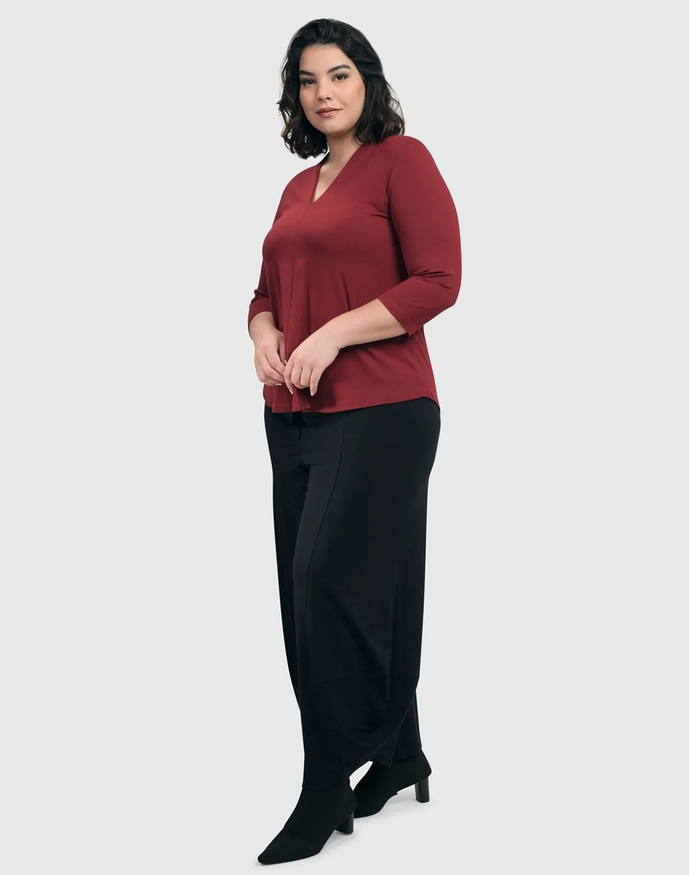Women Alembika Tops & Tunics<Essential V-Neck Top, Plum