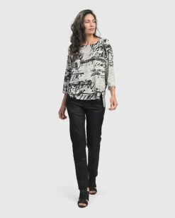 Women Alembika Plus<Flirty Cutaway Boxy Top, Script