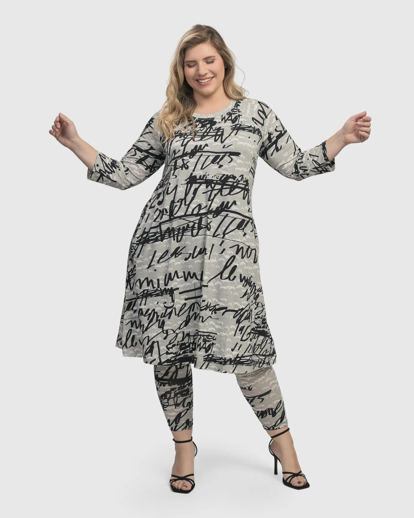 Women Alembika Plus<Flirty Leggings, Script