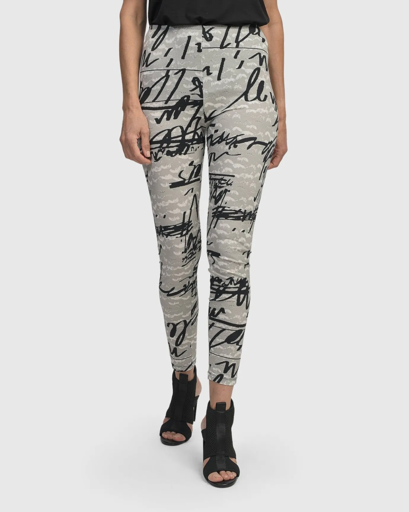 Women Alembika Pants & Skirts<Flirty Leggings, Script