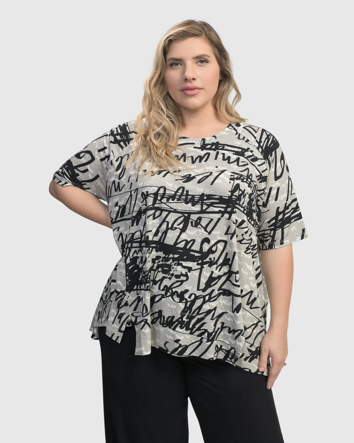 Women Alembika Tops & Tunics<Flirty Swing T-Shirt, Script
