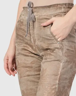 Women Alembika Plus<Floral Iconic Stretch Jeans, Gold Wash