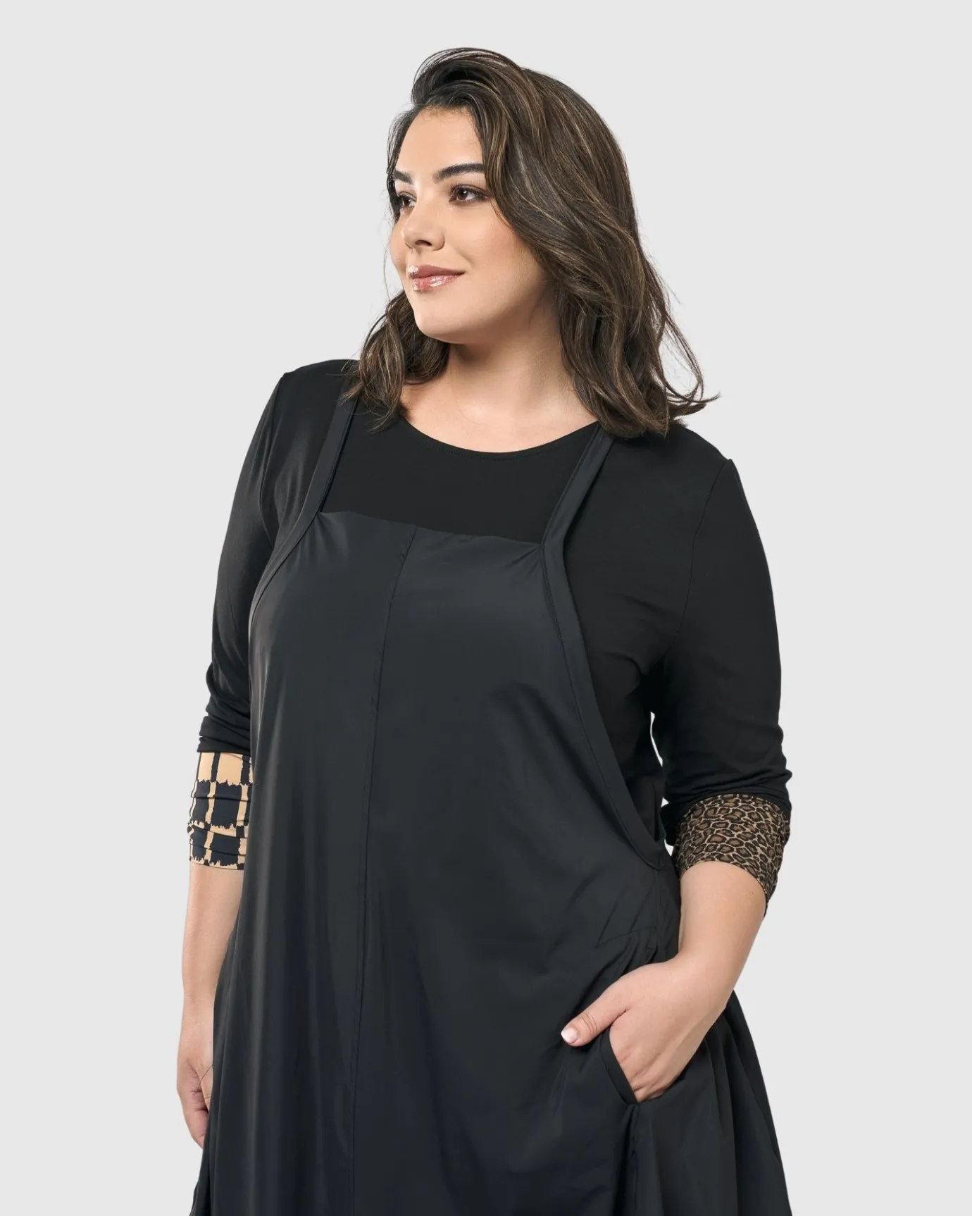 Women Alembika Tops & Tunics<Go-To Long Sleeve Top, Coffee