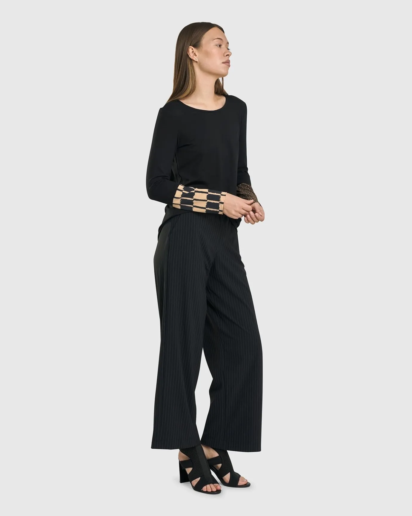 Women Alembika Tops & Tunics<Go-To Long Sleeve Top, Coffee