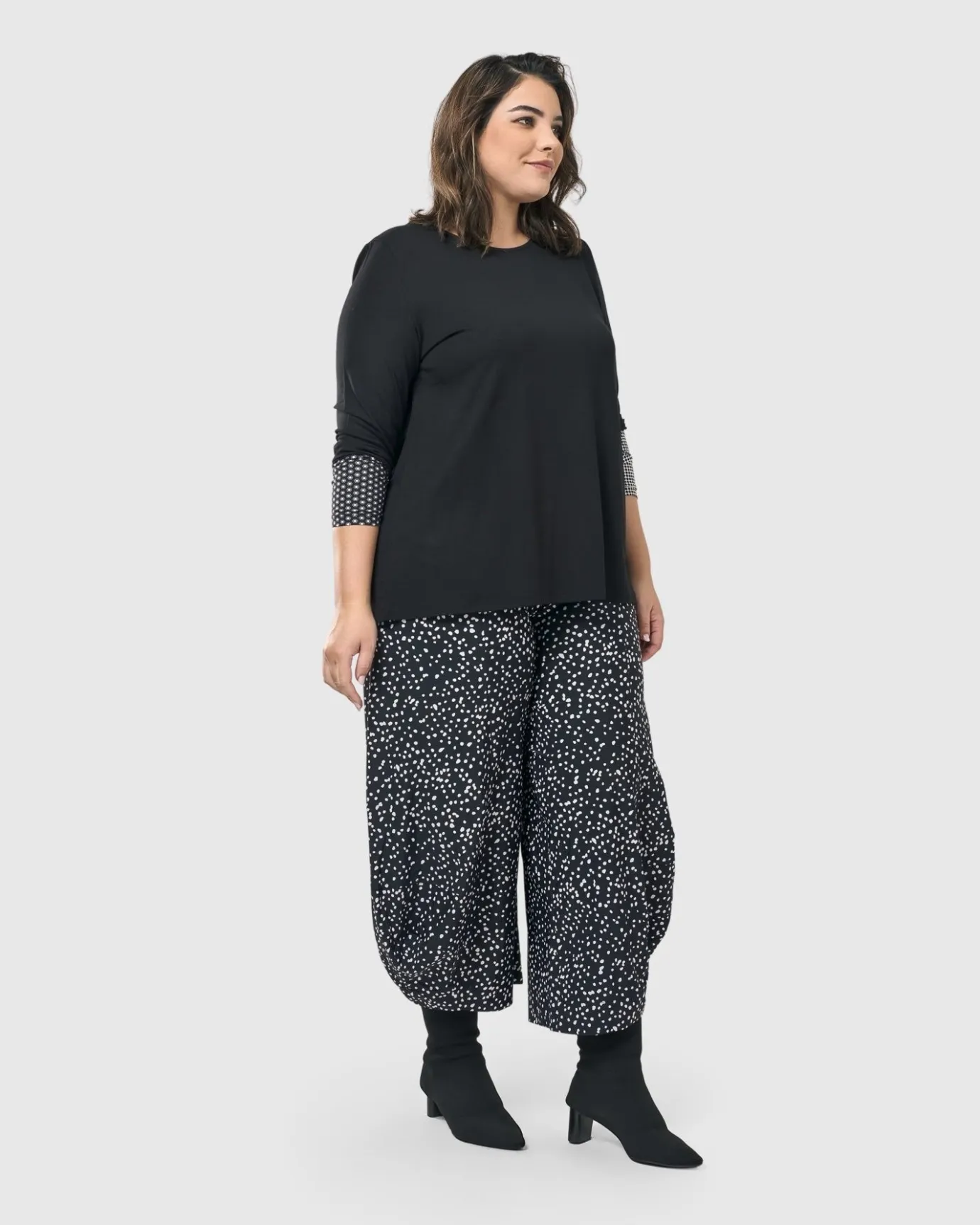 Women Alembika Plus<Go-To Long Sleeve Top, Mono