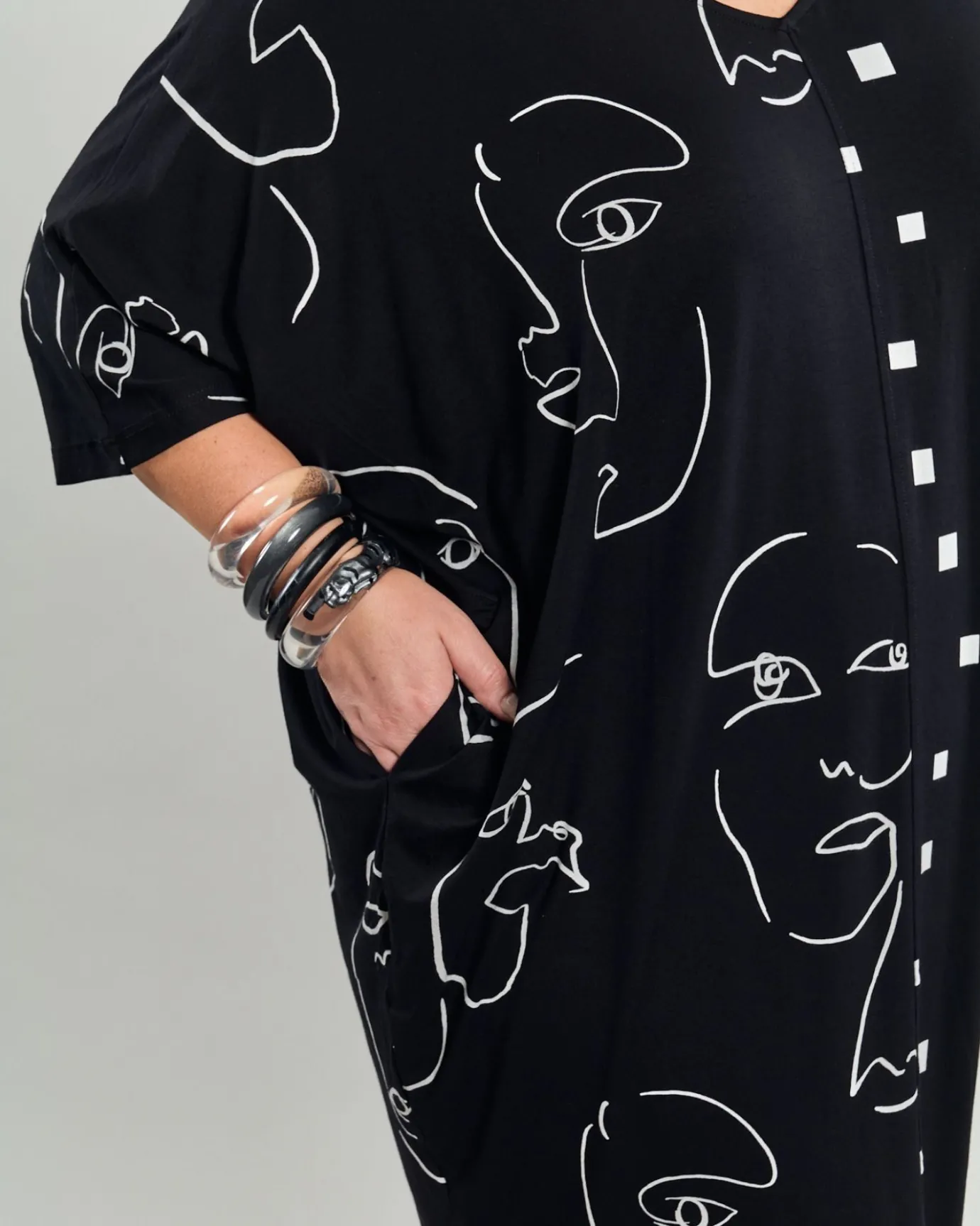 Women Alembika Plus<Jax Dolman Midi Dress, Mix